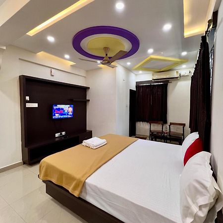 Hotel Ratna Sagar Manipal Zewnętrze zdjęcie