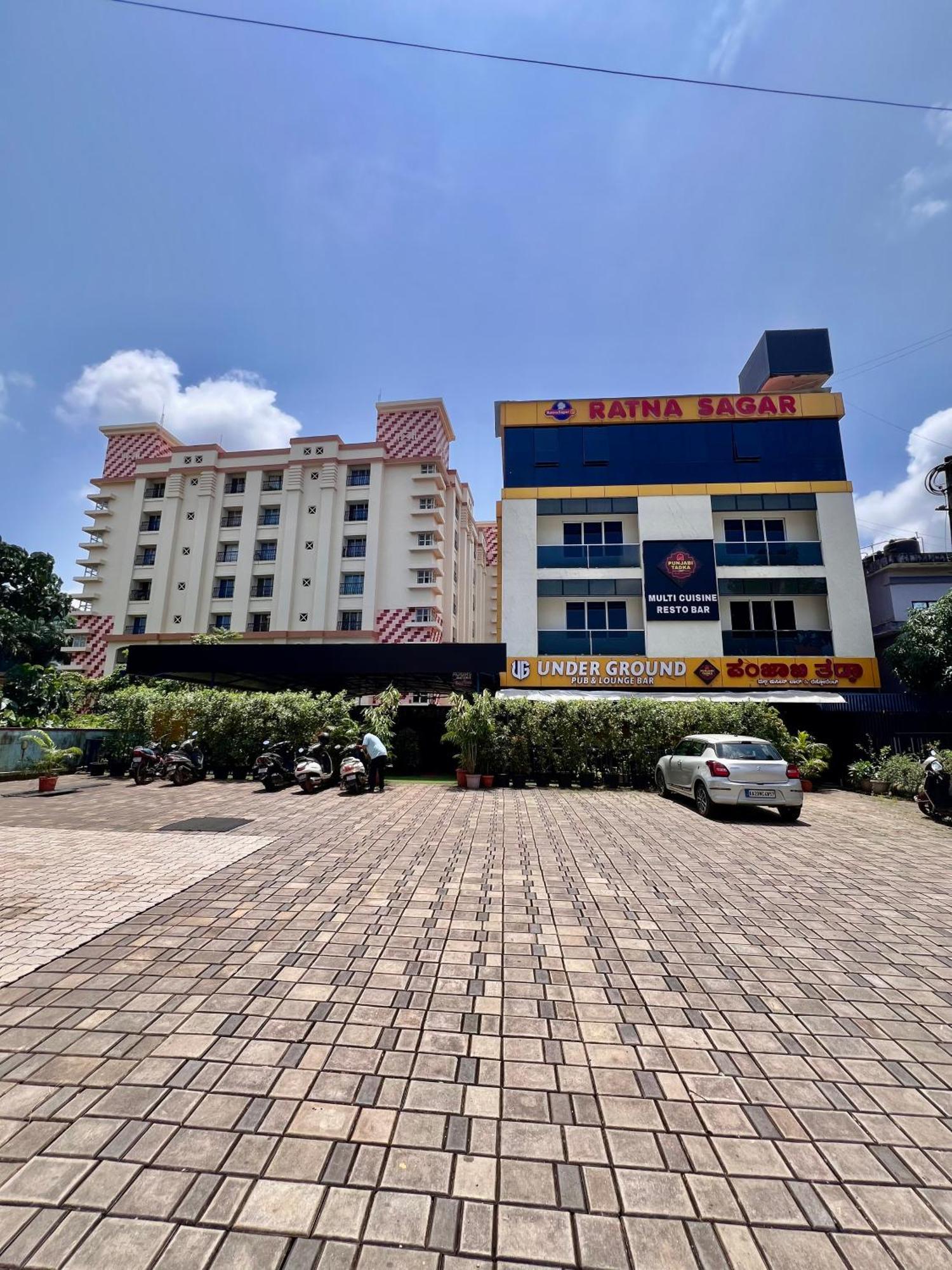 Hotel Ratna Sagar Manipal Zewnętrze zdjęcie