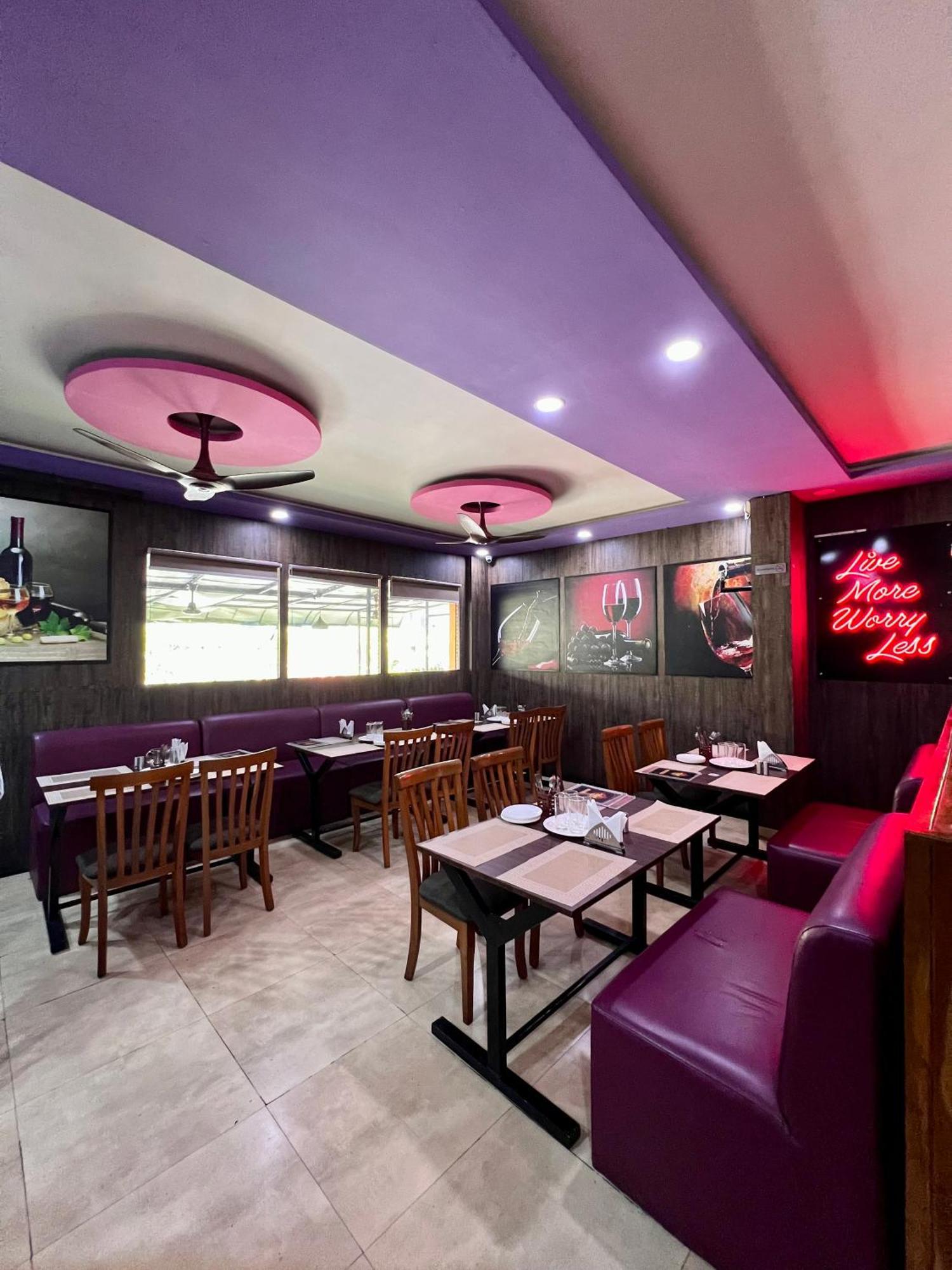 Hotel Ratna Sagar Manipal Zewnętrze zdjęcie
