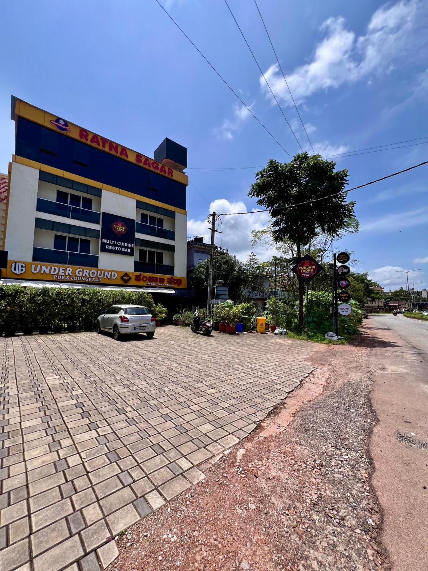 Hotel Ratna Sagar Manipal Zewnętrze zdjęcie