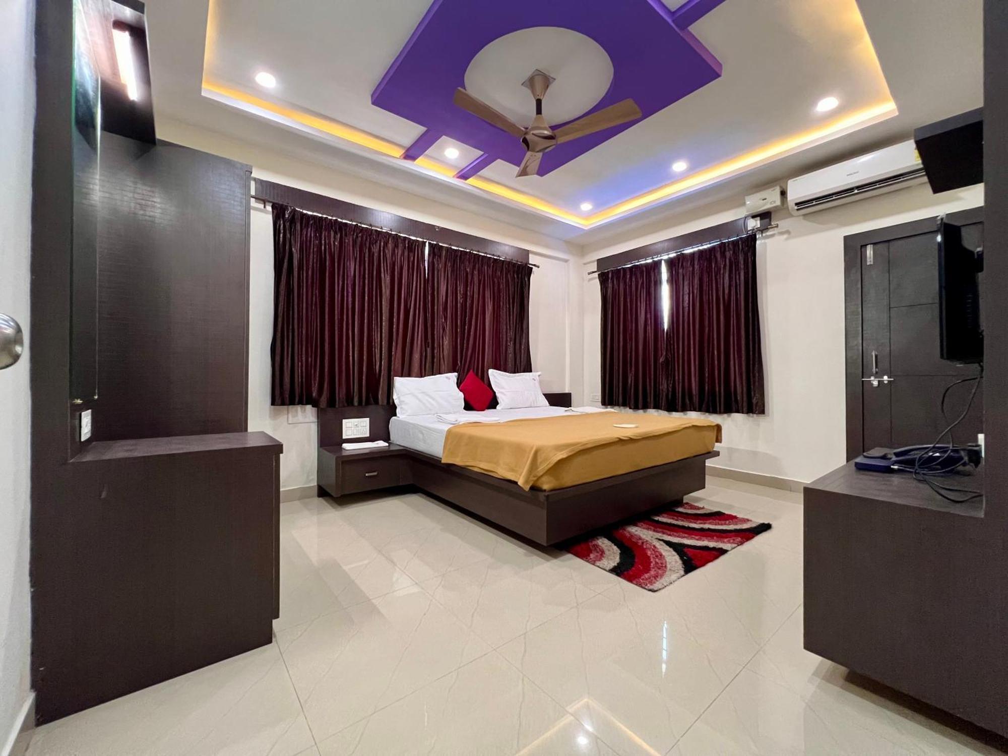 Hotel Ratna Sagar Manipal Zewnętrze zdjęcie
