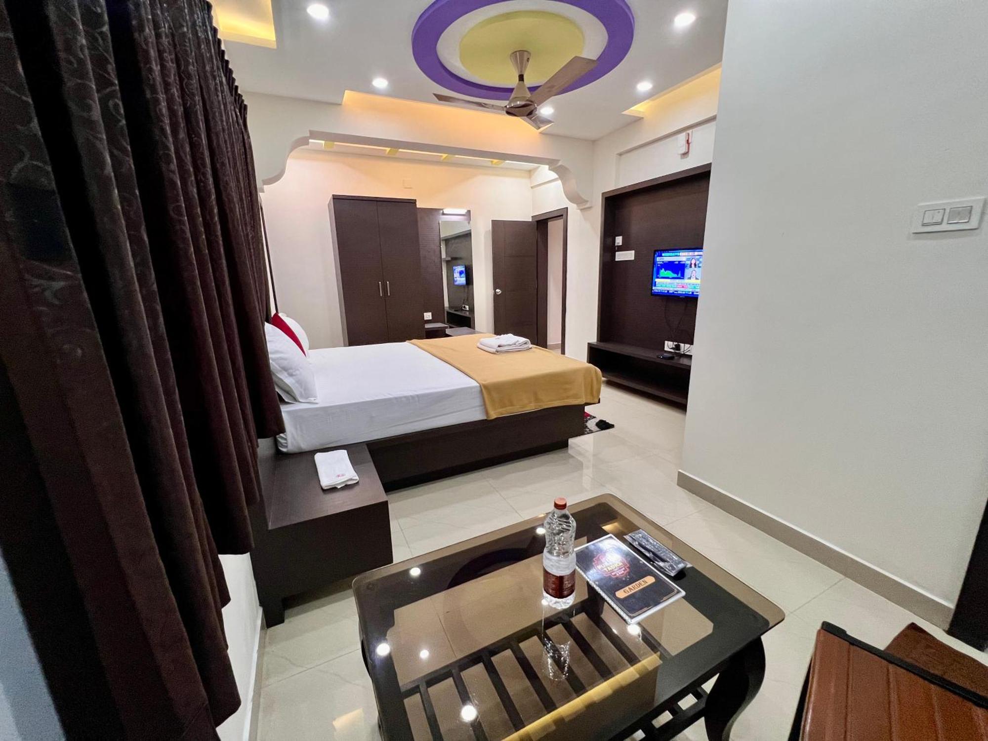 Hotel Ratna Sagar Manipal Zewnętrze zdjęcie