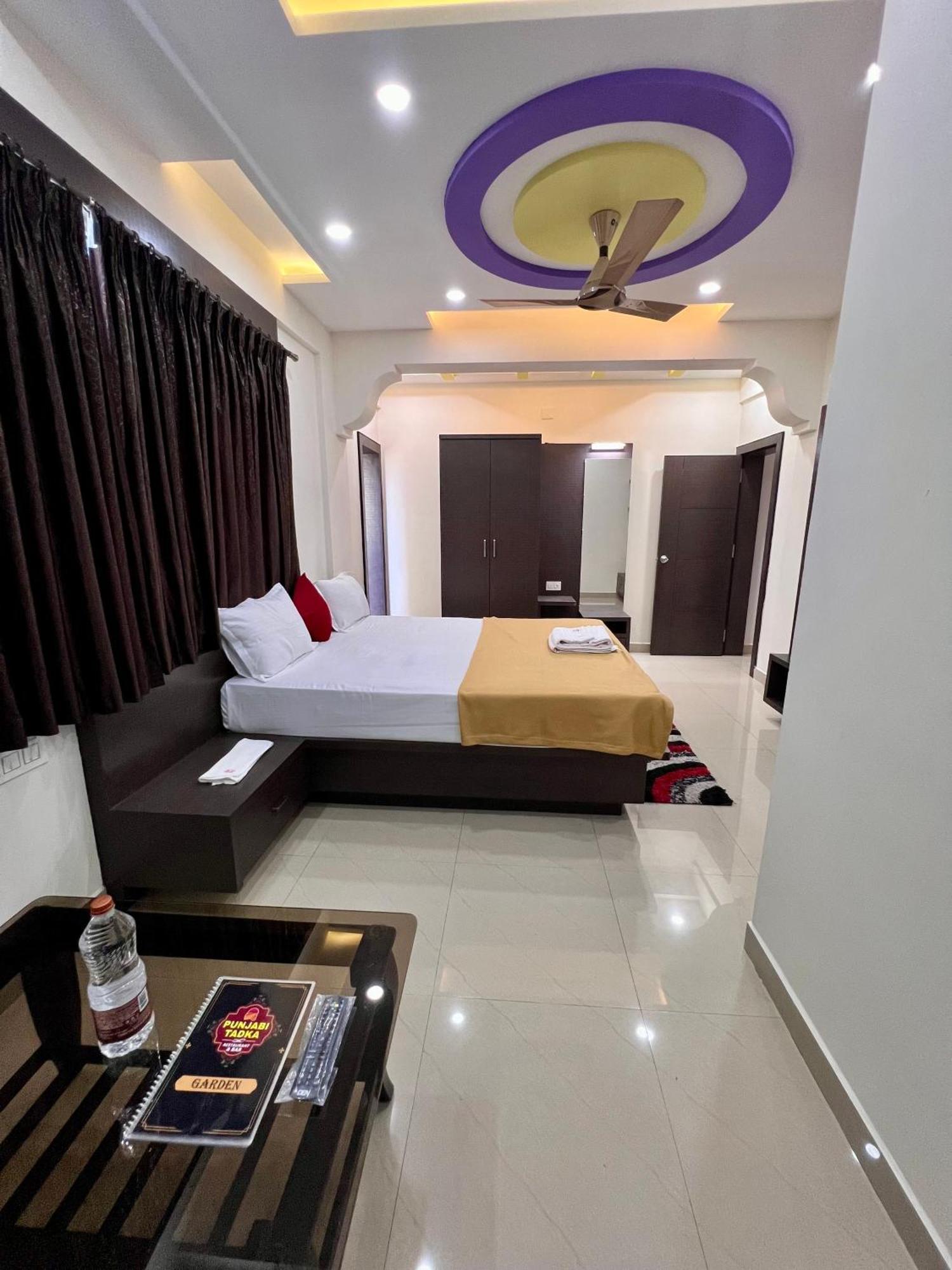 Hotel Ratna Sagar Manipal Zewnętrze zdjęcie